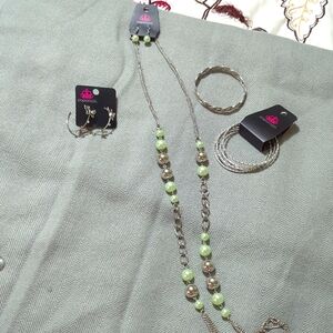 Jewelry set